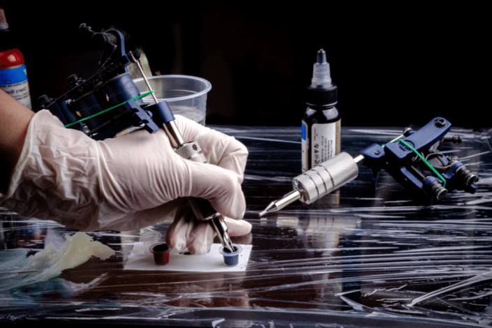 What Is The Sign Of A Bad Tattoo Artist? | Oracle Tattoo